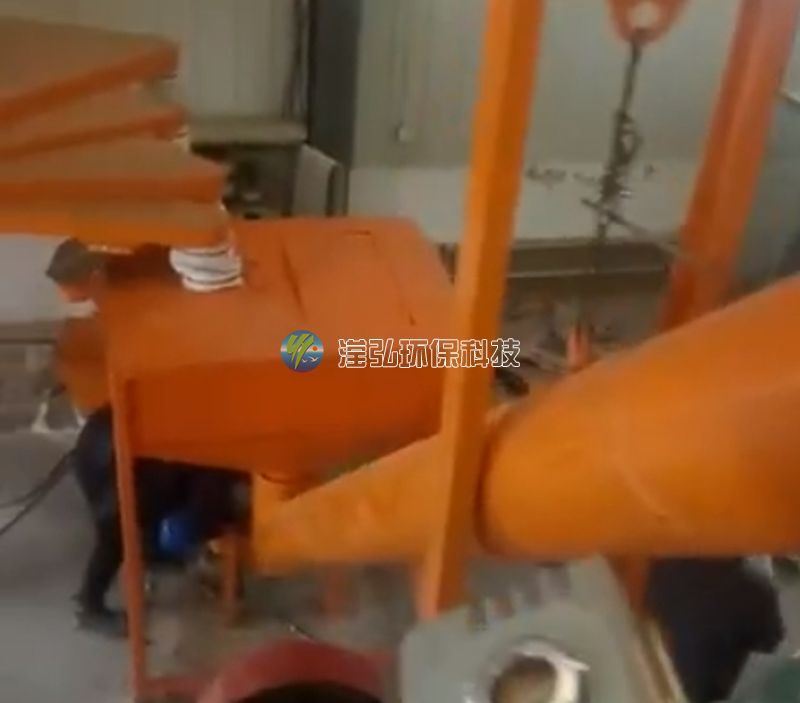 甘肅某科學(xué)研究（荒漠沙）輸送項(xiàng)目現(xiàn)場(chǎng)（管式螺旋）
